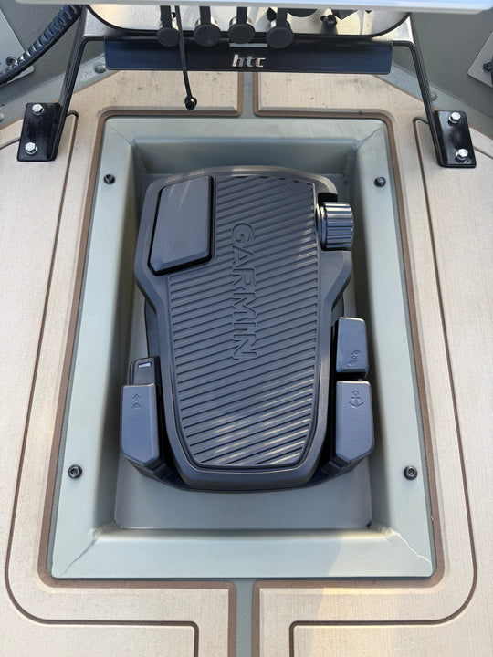 HTC Mulde für Trollingmotor-Fußpedale – nachträglicher Einbau ins Castingdeck