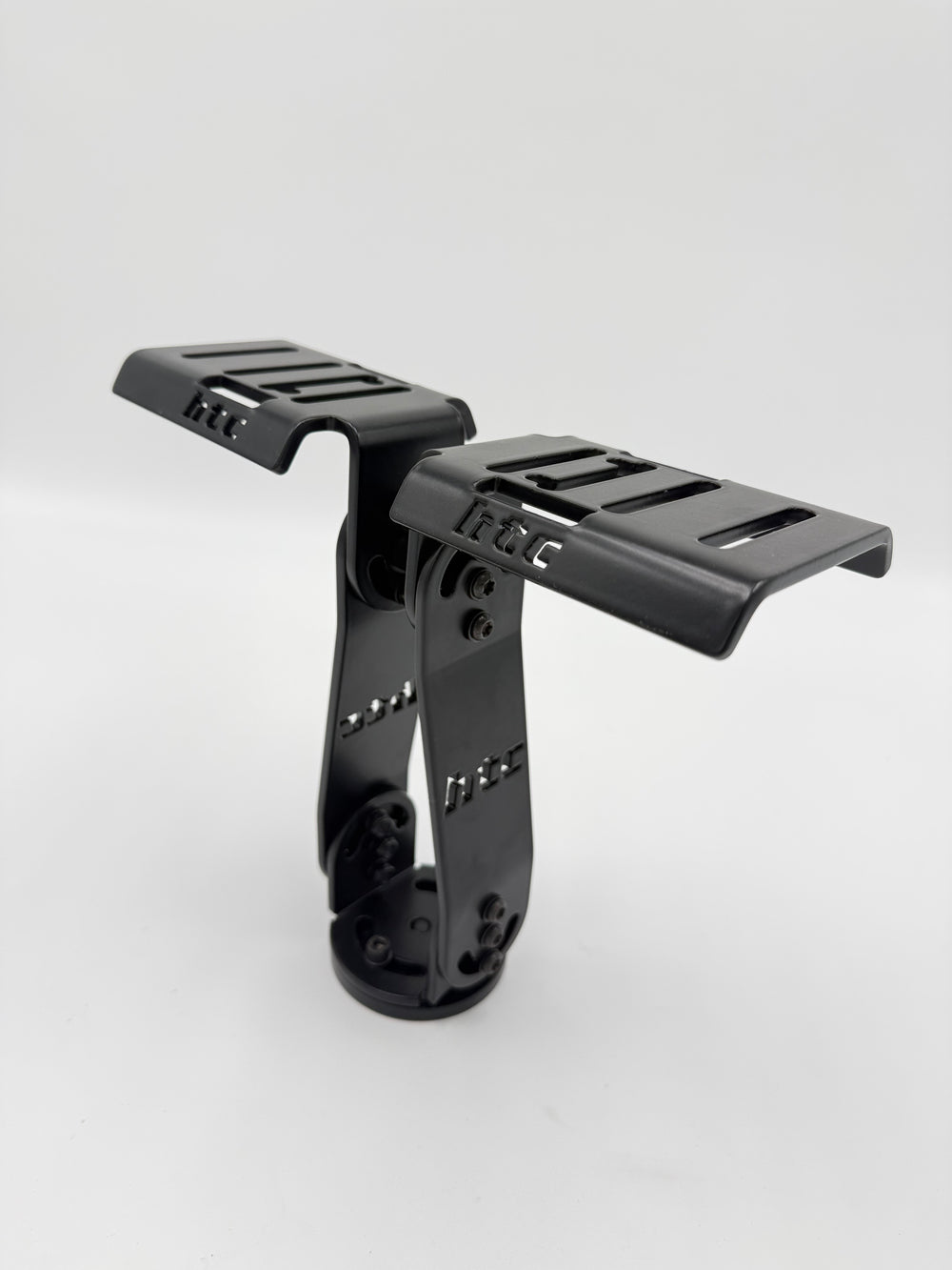 HTC Echolothalterung Pro Frontansicht mit Gelenkarm