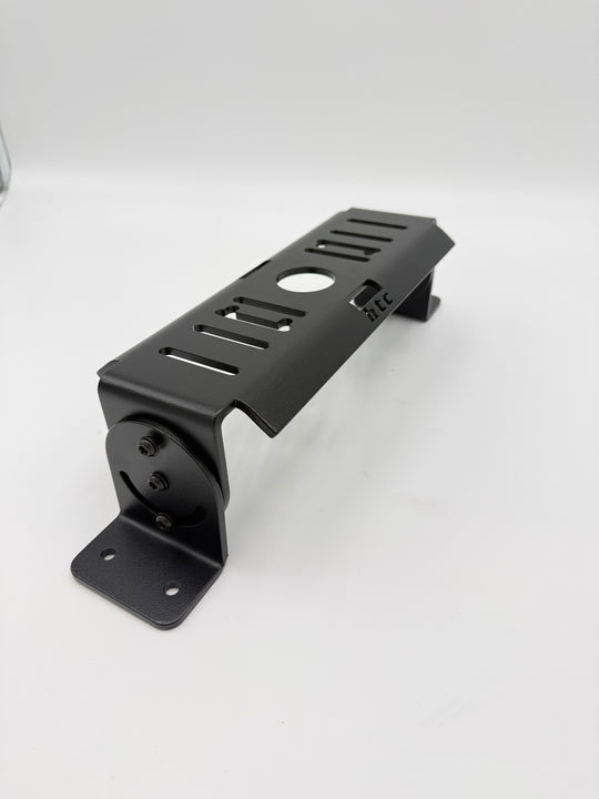 Schwenkbare HTC Echolothalterung für flexible Ausrichtung und komfortable Bedienung des Echolots