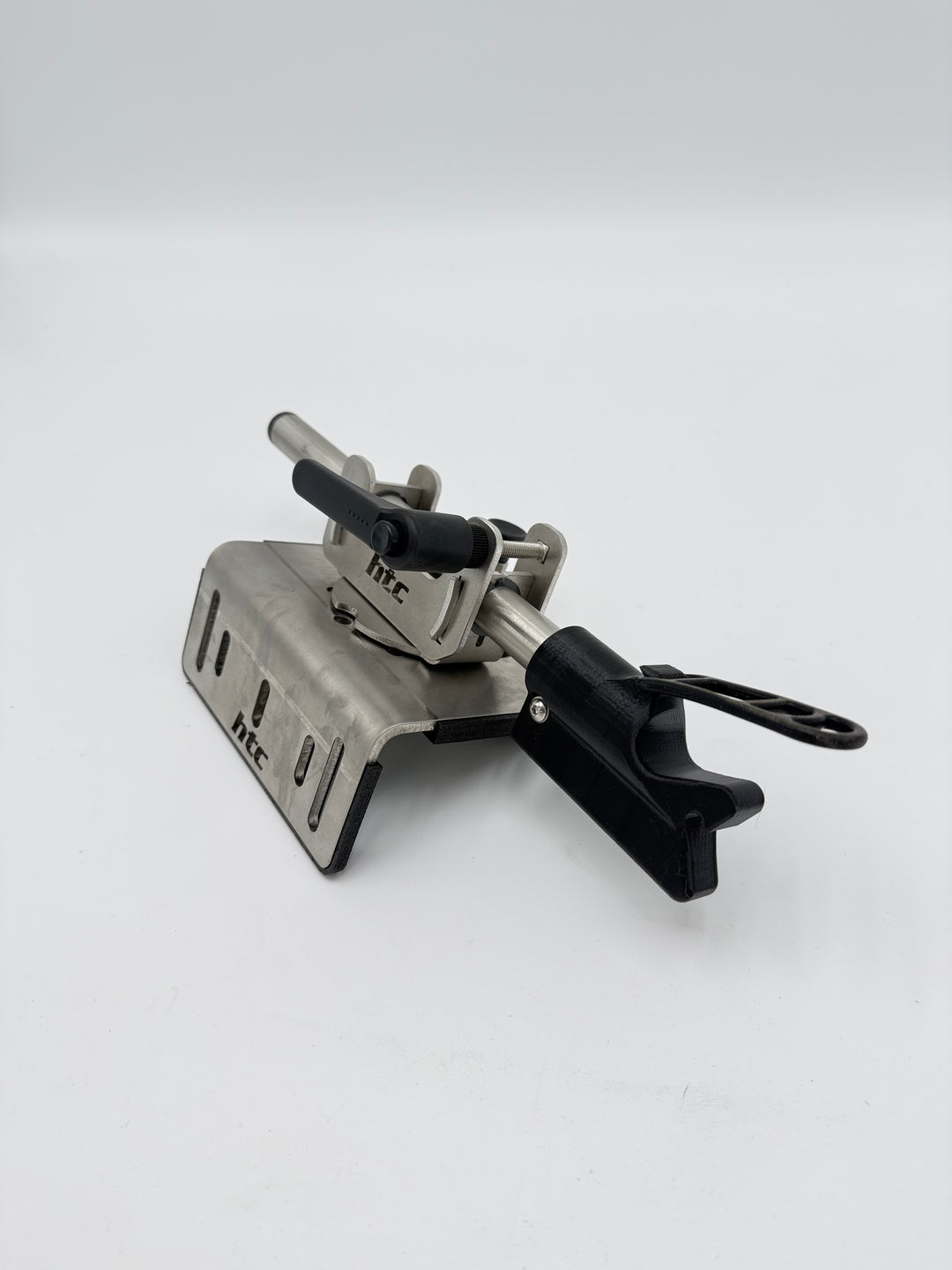 360° Drehfunktion für maximale Anpassungsfähigkeit – HTC Geberstangenhalterung