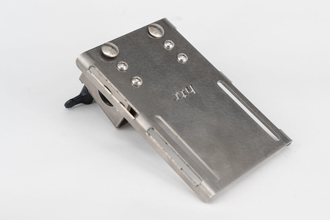 HTC Grundkonsole Maße 80–100×30–80×85–195 mm – passend für flexible Schienen-Setups