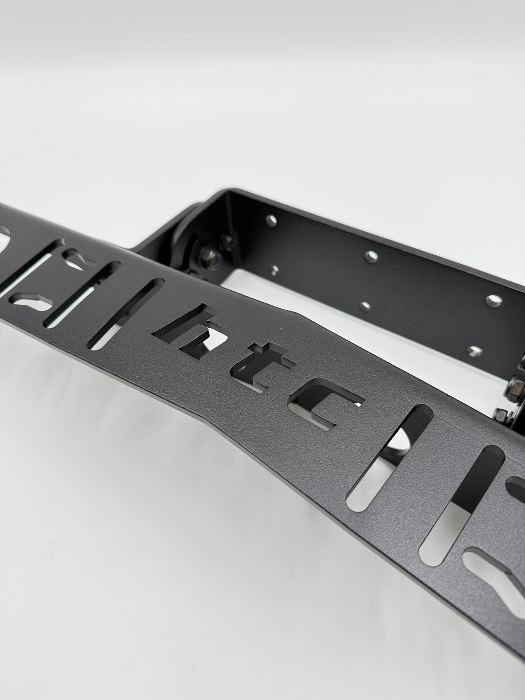 HTC Steuerstand Double für saubere Montage von zwei Echolot-Displays am Steuerstand